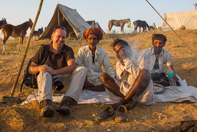 Jan en kamelenhandelaren in Pushkar